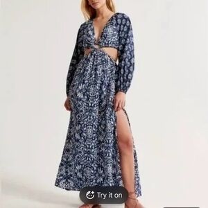 Abercrombie & Fitch Blue Long-Sleeve Plunge Cutout Maxi Dress size XSP